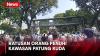 Jelang Putusan MK soal Batas Usia Capres-Cawapres, Ratusan Orang Padati Kawasan Patung Kuda