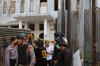 Lokasi Ledakan di Rumah Setiabudi Dijaga Gegana Bersenjata - Bagian 3