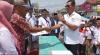  Ketua DPW Perindo Jateng Wuryanto Bagikan 4 Gerobak ke Pelaku UMKM di Banyumas