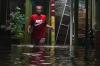 Hujan Deras, 54 RT di Jakarta Terendam Banjir - Bagian 2