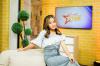 Gaya Avolia Penyanyi Lagu Hey Ladies Ciptaan Melly Goeslaw, Dipopulerkan Rossa - Bagian 1
