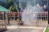 Situasi Memanas Jelang Pengumuman UMP 2024, Massa Rusak Pagar Balai Kota DKI Jakarta - Bagian 1