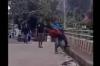 Viral Perkelahian Warga Lima Puluh Kota, Korban Dilempar dari Atas Jembatan