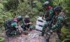 Peringati Hari Juang TNI AD, Satgas Yonif 330 Hijaukan Hutan Gundul di Intan Jaya