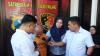 Tega! Penjual Es Kelapa Muda di Malang Jual Istri Cantik Rp800.000 untuk Layanan Threesome