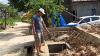 Buat Septic Tank, Warga Kendari Kaget Temukan Kerangka Manusia Terbungkus Kain Putih