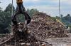 Begini Proses Saringan Sampah TB Simatupang untuk Cegah Banjir - Bagian 3