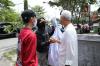 Humanis, Ganjar Ajak Makan Pendukung Prabowo dan Sampaikan Pesan Damai - Bagian 5