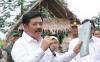 Serahkan Sertifikat Tanah ke Masyarakat, Menteri ATR/BPN Ungkap Manfaatnya