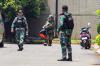 Jihandak TNI AD Sisir Perumahan Kota Wisata yang Terdampak Ledakan Gudang Peluru - Bagian 2