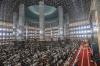 Suasana Salat Jumat Minggu Terakhir Ramadan 1445 H di Masjid Istiqlal - Bagian 3