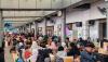 Pemudik Padati Stasiun Pasar Senen pada H-4 Lebaran, Tiket Ludes Terjual