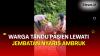 Viral Jembatan Nyaris Ambruk di Padang Lawas, Warga Tandu Pasien Sejauh 1 Km 