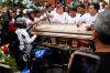 Bikers Atraksi di Depan Jenazah Remaja Korban Penembakan Polisi - Bagian 4