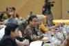 Menkes bersama DPR Raker Bahas RUU Pengawasan Obat dan Makanan