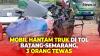 Hantam Truk Gandeng di Tol Batang-Semarang, 3 Penumpang Mobil Tewas