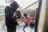 Penampakan Driver Ojol Berubah Wujud Setelah Digigit Penumpang LRT Jakarta - Bagian 5