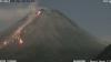 Gunung Merapi Kembali Muntahkan Awan Panas Guguran dan Lava, Aliran Api Membara Turuni Bukit
