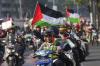 Ribuan Massa Konvoi Bawa Bendera Palestina - Bagian 2