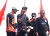 Reza Rahadian Ikut Demo Tolak RUU Pilkada, Orasi di Atas Mobil Massa Pendemo - Bagian 1