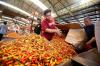 Harga Cabai Meroket Tembus Rp104.000 per Kg di Awal Ramadan