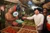 Dengar Curhatan Pedagang, Suswono Blusukan ke Pasar Serdang Kemayoran - Bagian 2