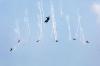 Aksi Boomburst Pesawat Tempur Sukhoi Meriahkan HUT ke-79 TNI - Bagian 1