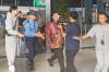 Penampakan Bek Timnas Indonesia Kevin Diks Tiba di Tanah Air - Bagian 2