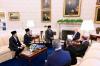 Ekspresi Mayor Teddy Berkenalan dengan Joe Biden Disaksikan Presiden Prabowo - Bagian 4