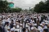 Ribuan Orang Ikuti Puncak Ziarah Kubro Jelang Bulan Ramadan 1446 H - Bagian 1