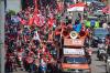 Ribuan Buruh Long March Penuhi Jalanan Kota Palembang - Bagian 1