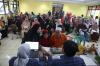 Para Lansia Ramai-Ramai Urus KLG untuk Dapat Fasilitas Transportasi Umum Gratis - Bagian 1