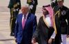 Dikawal Jet Tempur F-15, Trump Tiba di Saudi