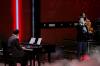 Fajar Noor Tampil Memukau Bawakan Lagu Ari Lasso di Grand Final Indonesian Idol - Bagian 5