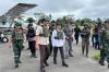 Pakai Rompi Anti-Peluru. Sjafrie dan Sri Mulyani Datangi Nduga Papua