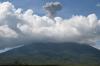 Gunung Ile Lewotolok di NTT Erupsi, Kolom Abu Menjulang 700 Meter ke Langit