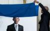 Hubungan Renggang, Trump Pindahkan Foto Obama ke Pojokan Tangga Gedung Putih