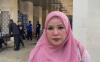 Jemaah Antusias Ingin Sholawatan Bersama Gus Azmi di Cahaya Hati Indonesia iNews