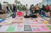 Rapat Dengar Pendapat Warga, Mahasiswa Piknik di Depan Gedung DPR - Bagian 4