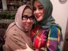 Tangis Olla Ramlan Pecah Mandikan Jenazah Ibu Tercinta sebelum Dimakamkan Sore Ini