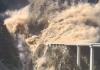  Viral, Jembatan di Pegunungan China Ambruk padahal Baru Dibuka