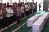 6 Potongan Tubuh Korban Banjir Bandang Dimakamkan, Kapolda Sumbar Pimpin Salat Jenazah