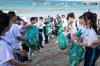 Dukung Gerakan Indonesia ASRI, BRI Peduli Ajak Masyarakat Bersihkan Pantai Kedonganan Bali