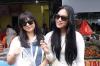 Berburu Takjil Favorit, 2 Perempuan Ini Sengaja Jalan Kaki Cukup Jauh ke Benhil