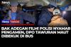 Viral! Polisi di Padang Nyamar Jadi Pengamen di Bus Tangkap DPO Tawuran Maut