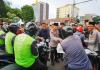 Kapolri Bagikan Takjil dan Bukber Bareng Insan Pers: Suara Media, Suara Publik
