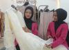 Tren Busana Lebaran 2026, Gamis Bini Orang di Cirebon Ludes Diborong Emak-Emak