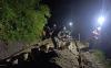 Potret  Prajurit TNI Bantu Pengecoran Jalan hingga Malam Hari di Desa Somagede - Bagian 1