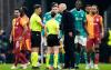 Liverpool Tumbang di Istanbul, Arne Slot Sentil Wasit Usai Gol Dianulir VAR