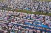 Ribuan Jemaah Muhammadiyah Salat Idulfitri di Lapangan PSP Depok - Bagian 3